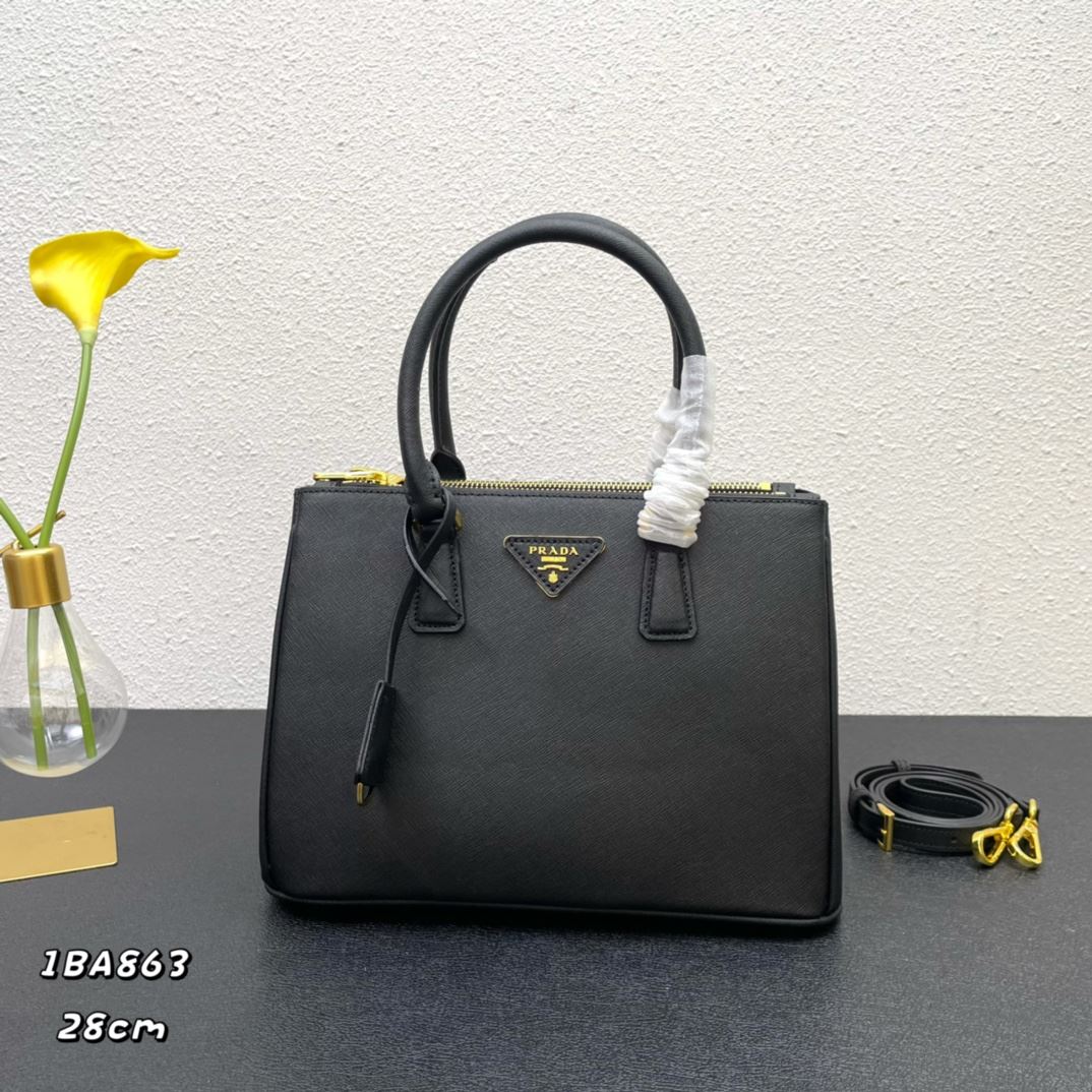 Pra*a top handle bags